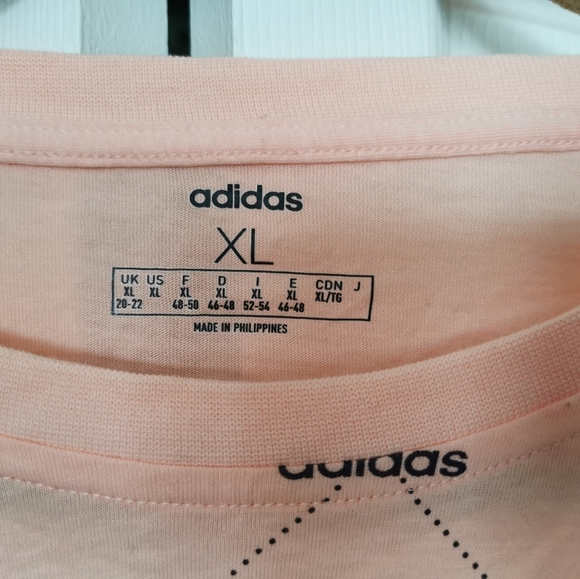 Baby Pink Addias T-Shirt - Picture 2 of 2